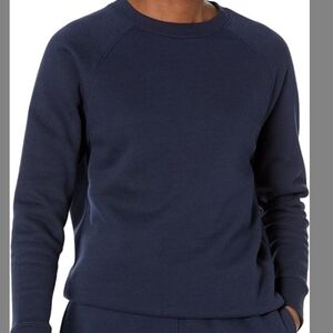 Amazon Essentials Navy Women's Relaxed-Fit Crewneck Pullover Sweatshirt
